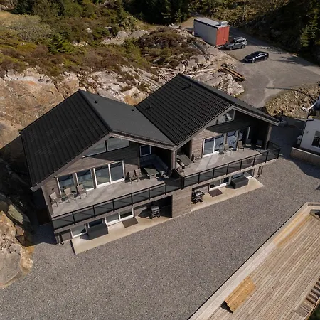 Eksklusiv Rorbu - Havblikk 2 - Batutleie