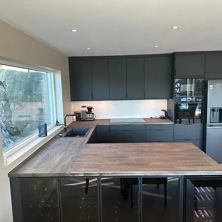 Eksklusiv Rorbu - Havblikk 2 - Batutleie *