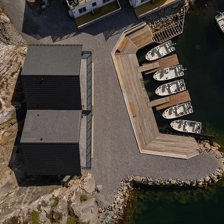 Ferienhaus Eksklusiv Rorbu - Havblikk 2 - Batutleie *
