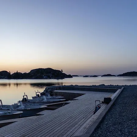 Ferienhaus Eksklusiv Rorbu - Havblikk 2 - Batutleie